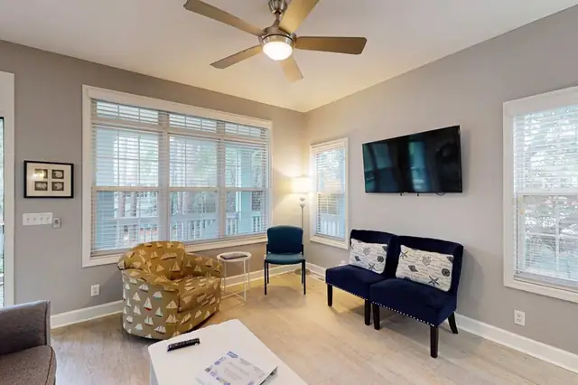 Living room at The Lyons 7